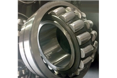 Three-aligning roller bearings